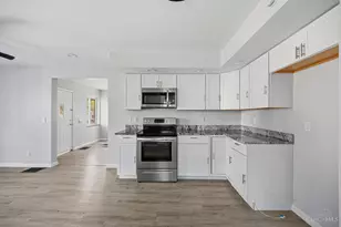 5866 Kennedy Ave, Cincinnati, OH 45213 - Photo 6