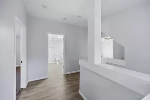 5866 Kennedy Ave, Cincinnati, OH 45213 - Photo 18