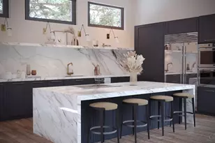 4555 Walton Creek Rd, Indian Hill, OH 45243 - Photo 4