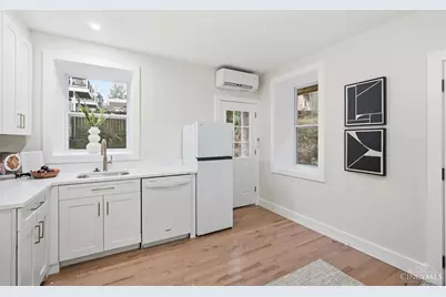 989 Parkside Place #1, Cincinnati, OH 45202 - Photo 8