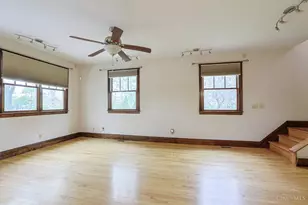 115 E Mills Ave, Wyoming, OH 45215 - Photo 10