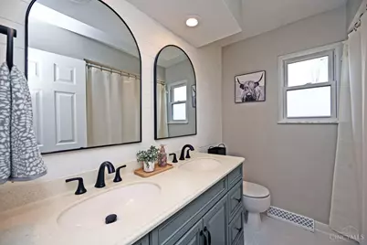 8078 Capitol Drive, Anderson Township, OH 45244 - Photo 30