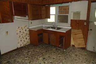 704 Broadway St, Manchester, OH 45144 - Photo 12