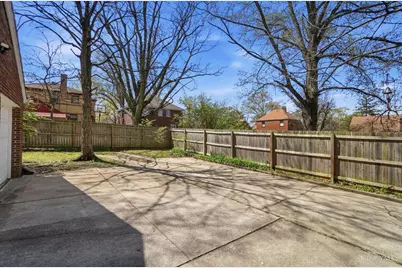 2753 Werkastle Lane, Cincinnati, OH 45211 - Photo 44