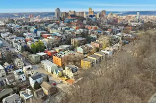 989 Parkside Pl, Cincinnati, OH 45202 - Photo 4