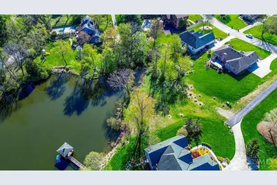 6278 Gardenlake Court, Delhi Township, OH 45233 - Photo 10