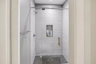 15 W Fourth St, Cincinnati, OH 45202 - Photo 40