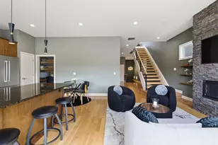 5765 Sanctuary Pl, Cincinnati, OH 45230 - Photo 10