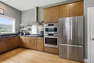 5765 Sanctuary Pl, Cincinnati, OH 45230 - Photo 6