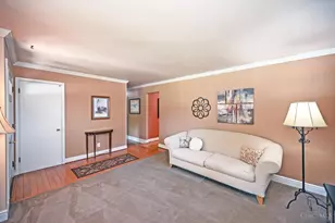 1495 Blueorchard Dr, Anderson Township, OH 45230 - Photo 10