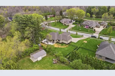 1599 Fox Trail, Bellbrook, OH 45305 - Photo 4