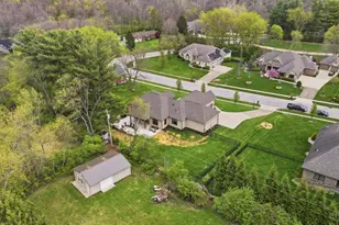 1599 Fox Trail, Bellbrook, OH 45305 - Photo 4