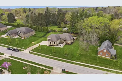 1599 Fox Trail, Bellbrook, OH 45305 - Photo 2