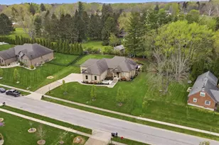 1599 Fox Trail, Bellbrook, OH 45305 - Photo 2