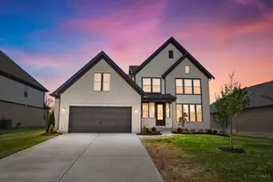 5147 Waterbend Ct, Liberty Township, OH 45050 - Photo 2