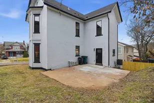 3634 Columbia Pkwy, Cincinnati, OH 45226 - Photo 4