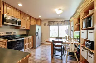 8731 Beckys Ridge Dr, Cincinnati, OH 45251 - Photo 16