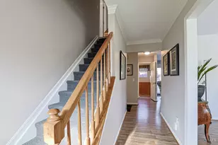 8731 Beckys Ridge Dr, Cincinnati, OH 45251 - Photo 4