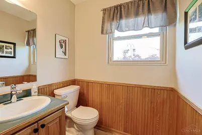 8731 Beckys Ridge Drive, Cincinnati, OH 45251 - Photo 30