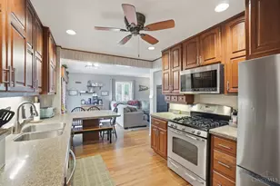 6577 Kirkland Dr, Cincinnati, OH 45224 - Photo 16