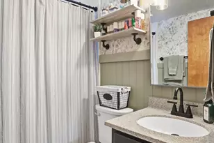 6577 Kirkland Dr, Cincinnati, OH 45224 - Photo 32