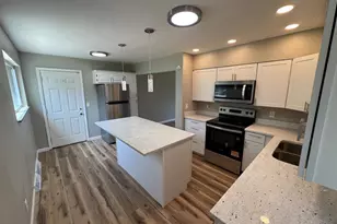 221 Chamberlin Dr, Hamilton, OH 45013 - Photo 8