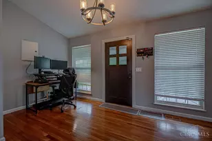 1648 Brookridge Cir Dr, Miller Township, IN 47025 - Photo 4