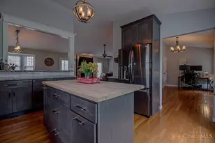 1648 Brookridge Cir Dr, Miller Township, IN 47025 - Photo 14