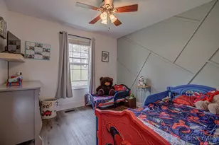 1648 Brookridge Cir Dr, Miller Township, IN 47025 - Photo 22
