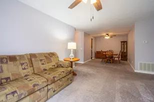 2277 Crew Cir, West Carrollton, OH 45439 - Photo 4