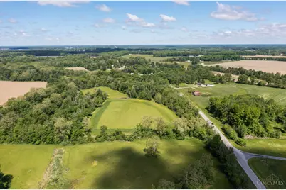 42 Tri County Hwy, Washington Township, OH 45171 - Photo 10