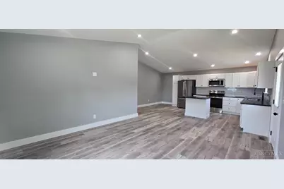 505 E Main Street, Blanchester, OH 45107 - Photo 8
