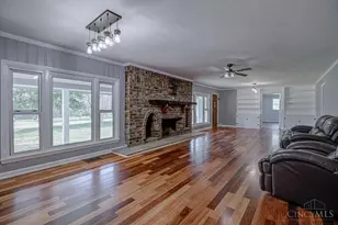 7926 Normandy Ln, Centerville, OH 45459 - Photo 16