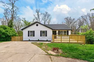 513 Navaho Dr, Loveland, OH 45140 - Photo 2