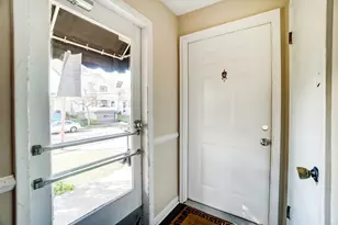 2744 Atlantic Ave, Cincinnati, OH 45209 - Photo 4