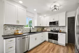 7230 Barret Rd, West Chester, OH 45069 - Photo 12