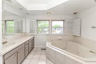 3621 Woodbridge Pl, Cincinnati, OH 45226 - Photo 28