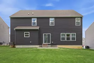 3226 Shadow Rdg Ct, Hamilton Township, OH 45152 - Photo 8