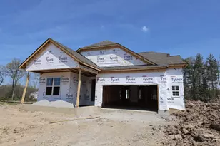 1752 Goldfinch Ln, Miami Township, OH 45150 - Photo 4