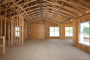 1752 Goldfinch Ln, Miami Township, OH 45150 - Photo 12