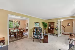 891 Quailwoods Dr, Loveland, OH 45140 - Photo 2