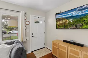 581 Fairhaven Dr, Hamilton, OH 45013 - Photo 4