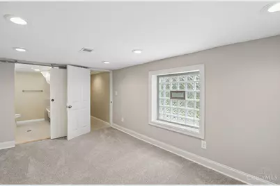 6015 Eleanor Street, Fairfax, OH 45227 - Photo 14