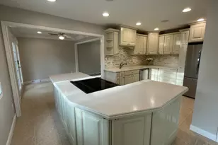 6368 Terra Ct, Green Township, OH 45248 - Photo 12