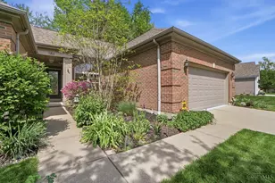 1186 E Glen Echo Ln, Miami Township, OH 45140 - Photo 6