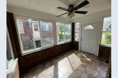 4166 Janward Drive, Cincinnati, OH 45211 - Photo 8