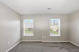 2073 Miles Woods Dr, Springfield Township, OH 45231 - Photo 32