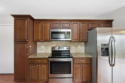 2073 Miles Woods Drive, Springfield Township, OH 45231 - Photo 16