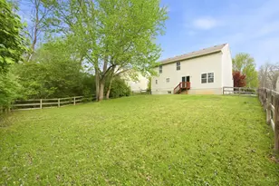 2073 Miles Woods Dr, Springfield Township, OH 45231 - Photo 56