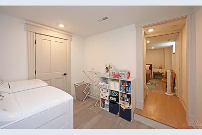 1921 Vine Street, Cincinnati, OH 45202 - Photo 32